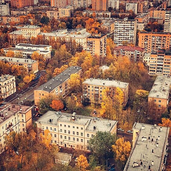 Первомайская улица, Москва
