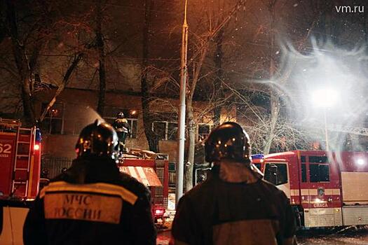 Пожар произошел в квартире на юге Москвы