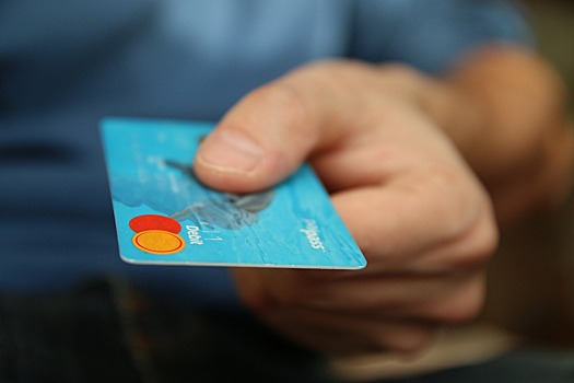 «Помогите Сбербанку» - депутат ЛДПР рассказал ЦБ о проблеме с банковскими картами