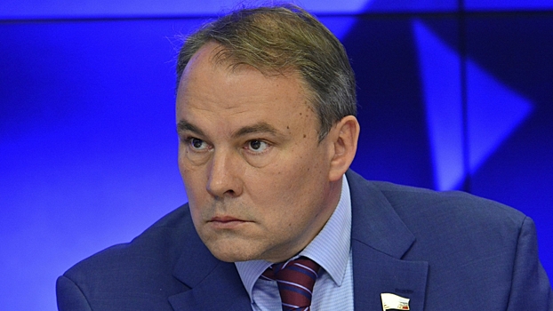 Толстой поднял вопрос о выходе России из ЮНЕСКО