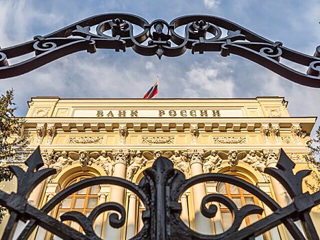 Центробанк и ФАС примут меры против нарушений банков в рекламе вкладов