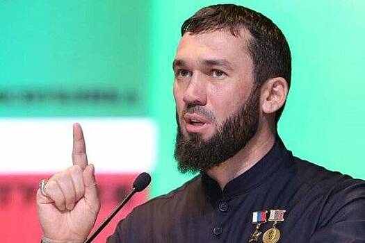 После «кнута» спикер парламента Чечни Магомед Даудов получил от Рамзана Кадырова «пряник»