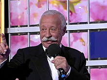 Шоу «Поле чудес» и «Давай поженимся» могут закрыть, судьба ведущих неизвестна