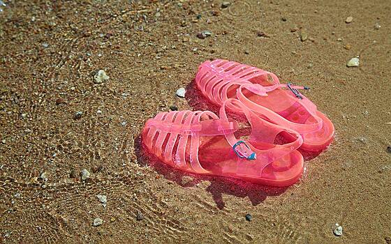 Противоречивая обувь из 90-х вновь вернулась в моду