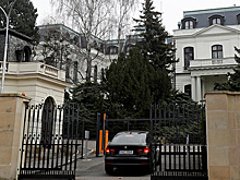 Случаи высылки российских дипломатов из разных стран в 2021 году