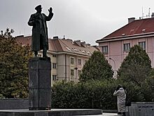 Власти Праги решили перенести памятник Коневу