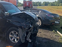 В Челябинской области в столкновении двух иномарок погиб человек и двое получили травмы