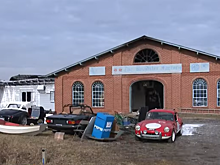 Пожар уничтожил фабрику запчастей для старинных спорткаров