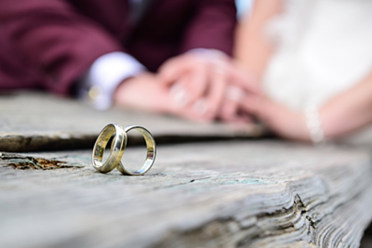 Почти 500 пар хотят пожениться в Подмосковье в «красивые» даты в сентябре
