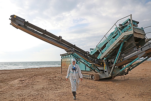 Слесарь: Ростовский полигон не готов к утилизации песка с пляжей Кубани