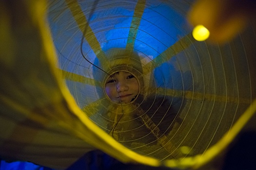 Перформанс от немецкого художника Артура Балена состоялся на Крымской набережной