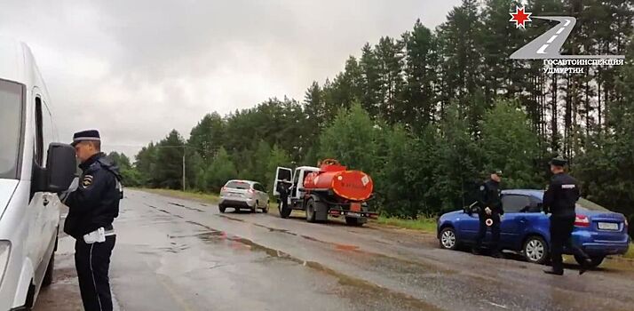 За выходные в Удмуртии в ходе массовых проверок водителей выявили более 600 нарушений