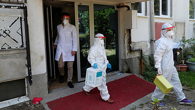 Число случаев коронавируса в Турции превысило 318 тысяч