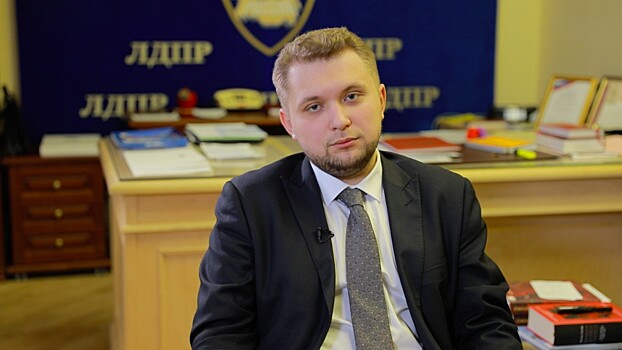 Вице-спикер ГД Чернышов призвал ввести стократный штраф для мошенников, имитирующих голос