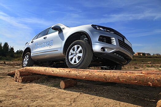 Volkswagen отзывает в России свыше 44 тыс. внедорожников Touareg