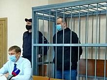 В Хабаровске начали судить водителя, сбившего отца с сыном