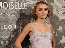Цветет и пахнет: Лили-Роуз Депп в рекламе аромата Chanel № 5