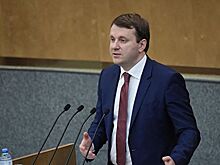 Орешкин обвинил банки во втягивании россиян в долги