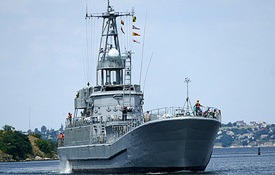 Минобороны РФ заявило об уничтожении в Одессе последнего боевого корабля ВМС Украины