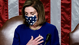 Трамп отреагировал на отставку Пелоси