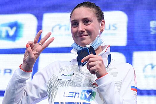 Сменившая спортивное гражданство Кирпичникова стала рекордсменкой Франции по плаванию