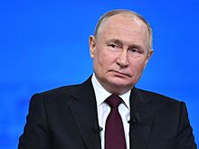 Путин включил руководителя Росмолодежи в состав совета по делам казачества