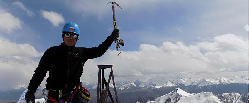 Пик Калашникова, перевалы выпускников и произведения Чайковского: сборная Удмуртии по горному туризму открыла новые точки на карте гор