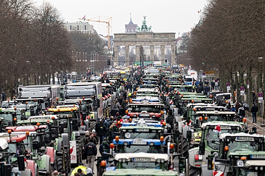 В Германии начались масштабные антиправительственные протесты фермеров