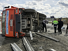 Под Екатеринбургом четыре человека погибли в ДТП с грузовиком