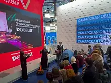 Выставка "Россия" собрала сотни любителей авторской песни