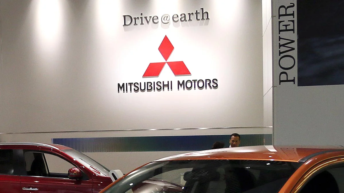     Mitsubishi Pajero Sport 2024 