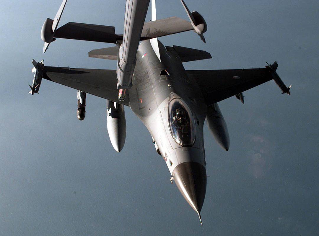 Назван срок поставки F-16 на Украину