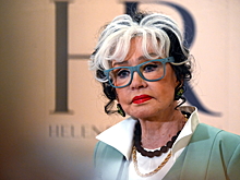 Алентова рассказала о неудачной пластике