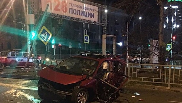 Опубликованы кадры резонансного ДТП с лихачом на BMW в Барнауле