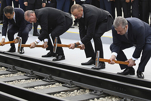 "Шелковый путь": мимо Москвы в Лондон