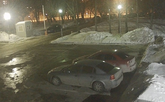 Во Втузгородке автоугонщики похитили Toyota, заменив на ней аккумулятор