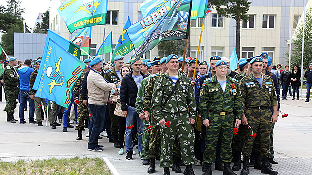 В Ноябрьске перекроют улицы на время шествия колонны десантников