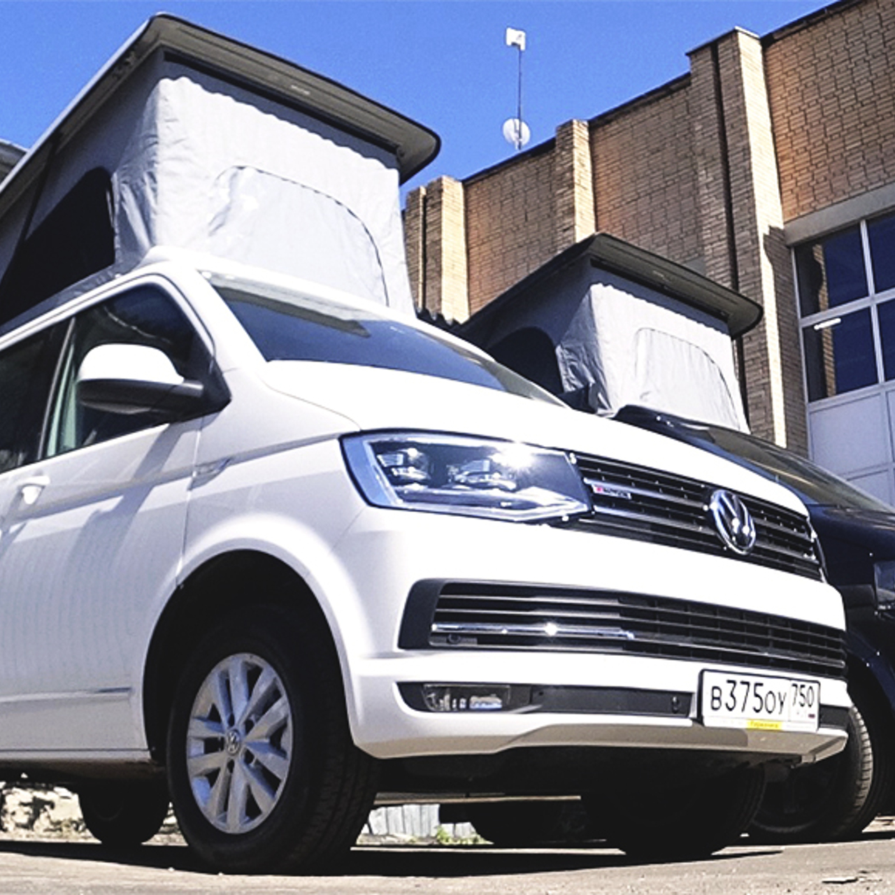 Компания «GT-CAMP» представила два дома на колёсах на базе Volkswagen  Caravelle T5 и T6 - Рамблер/авто