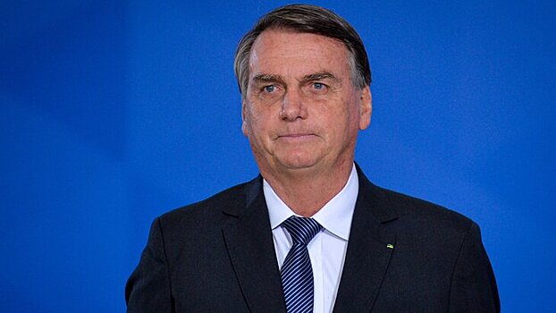 Болсонару разрешили пройти медобследование для операции по лечению икоты