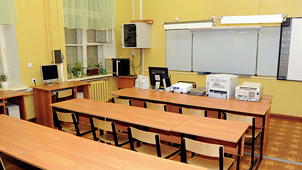 В Петербурге отчитались о проверках пожарной безопасности в школах