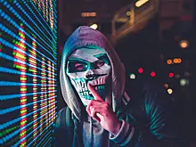 Эксперт предупредил об умении телефонных мошенников подделывать номер и даже голос родственников «жертв»