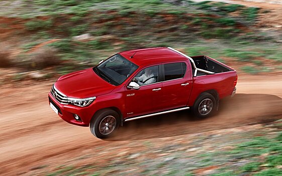 Toyota отзывает в России более 84 тыс. автомобилей