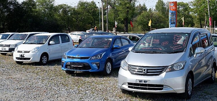 Правила ввоза праворульных автомашин в Россию изменятся с 1 июля