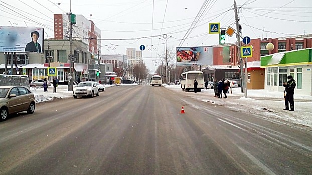В Томске маршрутка сбила женщину