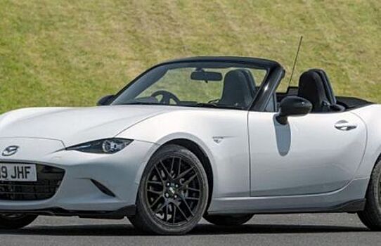 Mazda MX-5 получила новые дизайнерские пакеты