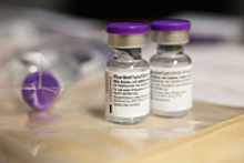Омикрон-ковид способен ослабить действие вакцины Pfizer в десятки раз