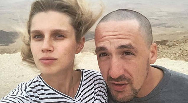 Мама и брат с аутизмом живут в нищете: сбежавший Смольянинов* бросил семью в жутких условиях. Фото