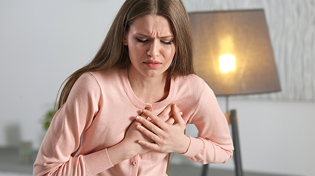 Кардиологи выяснили, что женщины умирают после инфарктов чаще мужчин