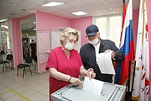 Почетный президент Олимпийского комитета России Леонид Тягачев проголосовал в Дмитрове
