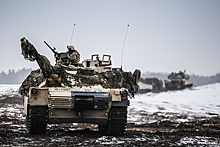 Newsweek: российский танк Т-90 «Прорыв» легче и экономнее американских Abrams